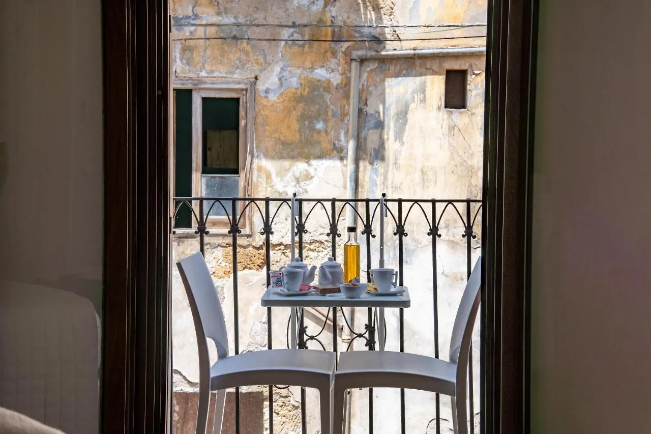Bed & Breakfast Verdirooms158 Castellammare del Golfo