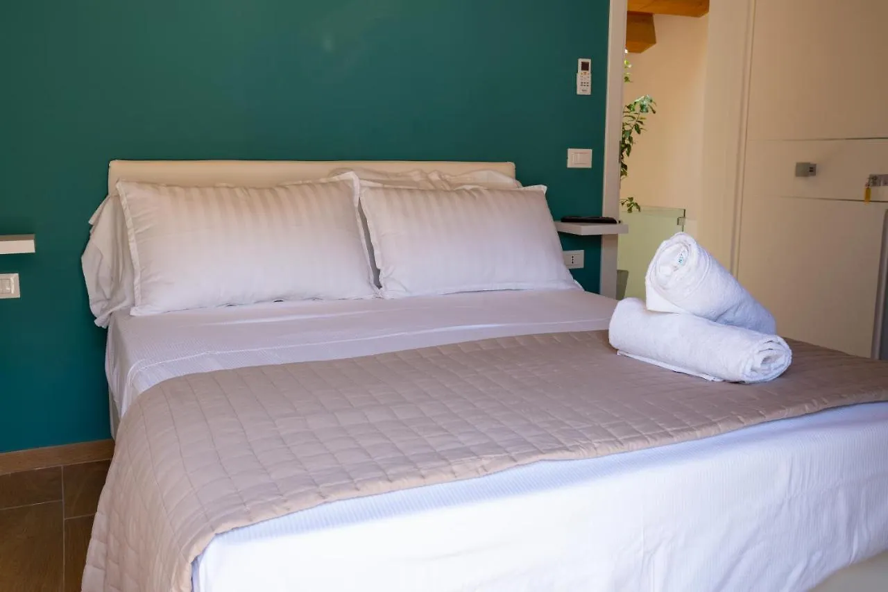 Bed & Breakfast Verdirooms158 Castellammare del Golfo